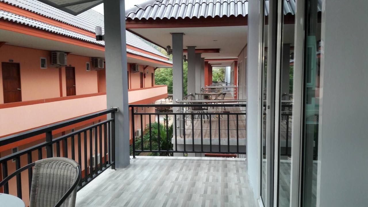 Tamarind Lanta Resort Koh Lanta Exterior photo